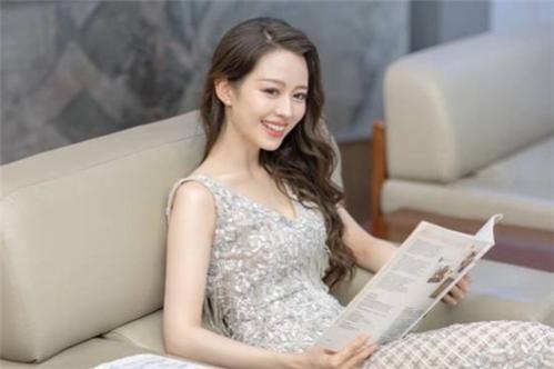青年钢琴家吉娜・爱丽丝签约CAA中国 开拓事业新领域